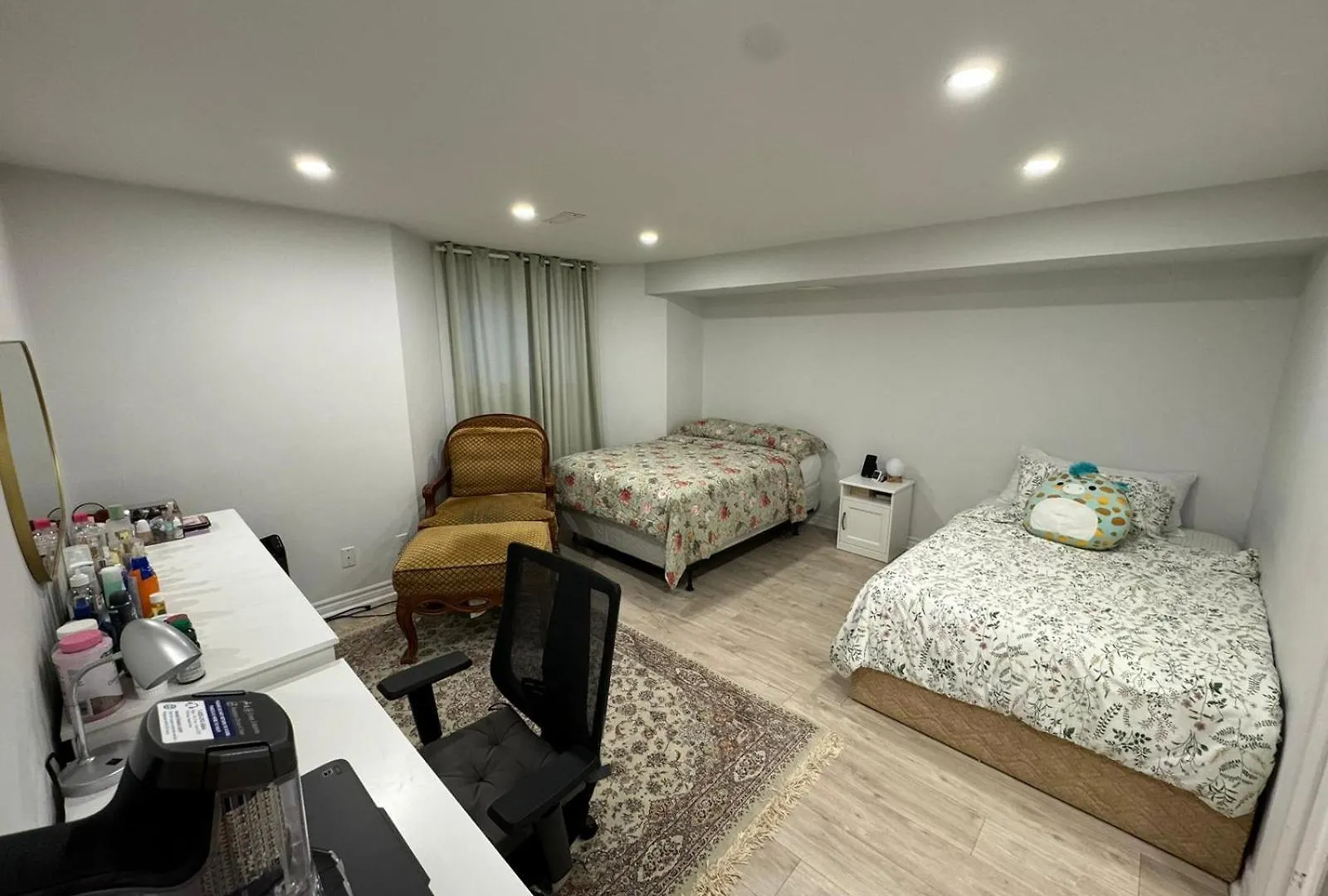 Homestay Beach House Toronto Canada